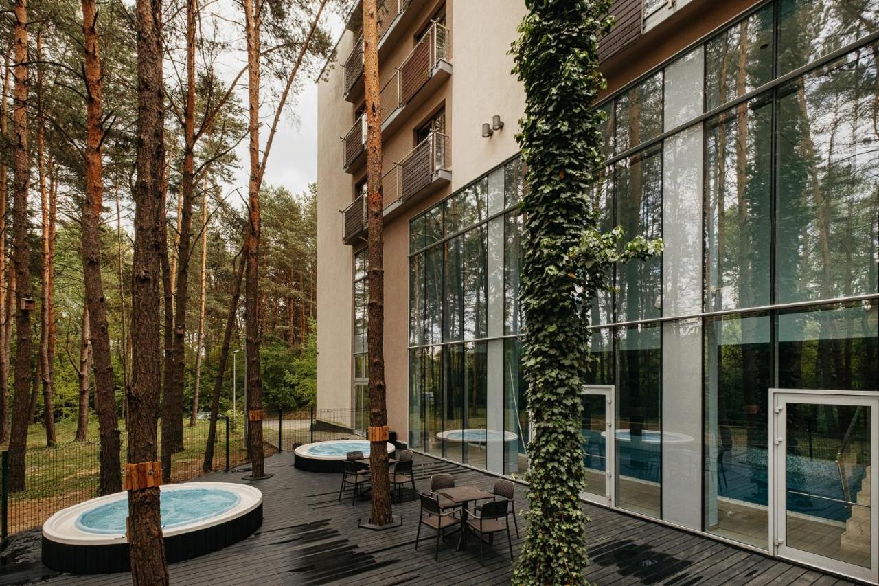 Hotel Uroczysko Cedzyna Εξωτερικό φωτογραφία