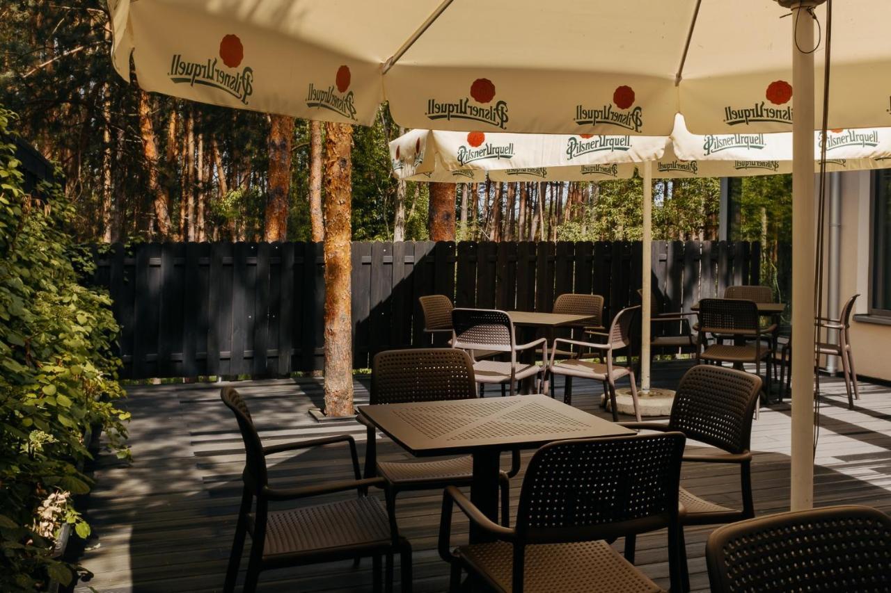 Hotel Uroczysko Cedzyna Εξωτερικό φωτογραφία