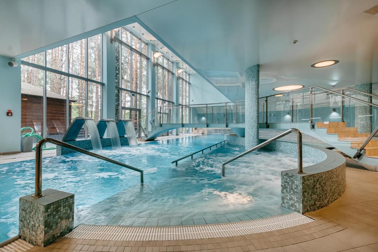 Hotel Uroczysko Cedzyna Εξωτερικό φωτογραφία